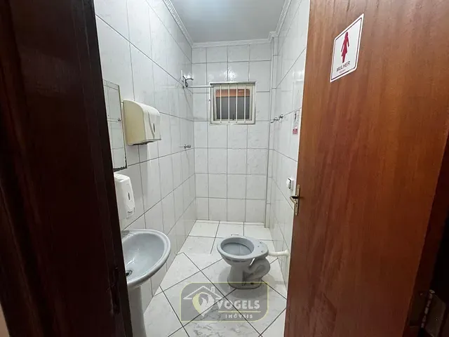 Galpão / Barracão com 360m², para alugar, no bairro Centro em Holambra