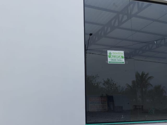 Loja com 182m², para alugar, no bairro Jardim dos Jacarandás Fase 2 em São João da Boa Vista