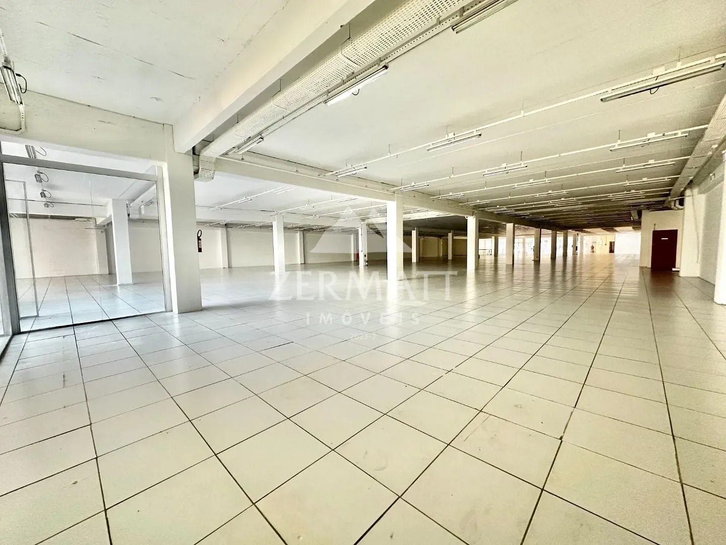 Loja para alugar por R$ 140.000/mês - Centro - Blumenau/SC — foto 2