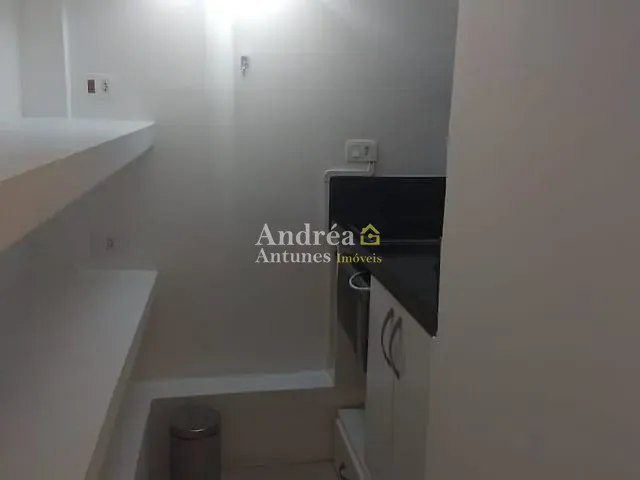 Loja com 67m², à venda, no bairro Centro em Armação dos Búzios