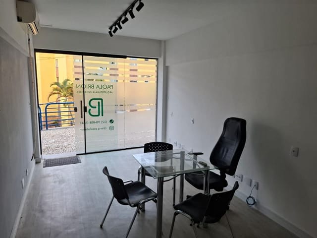 Loja à venda, no bairro Cascatinha em Juiz de Fora