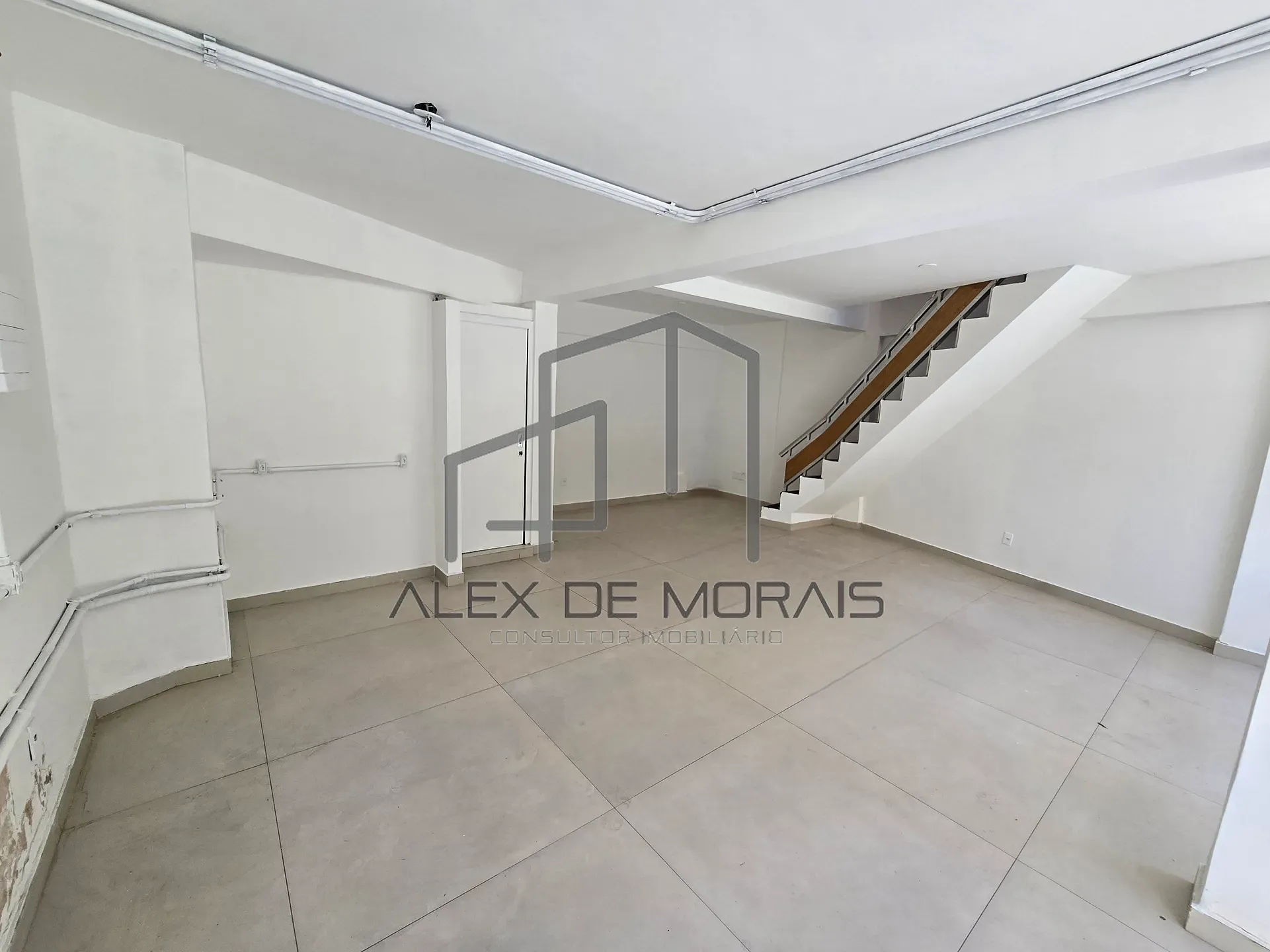 Loja-Salão, 130 m² - Foto 2