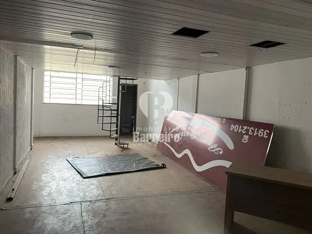 Loja para alugar, no bairro Barreiro em Belo Horizonte