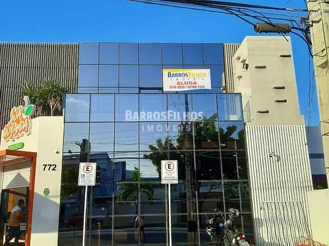 Loja com 50m², para alugar, no bairro Jardins em Aracaju