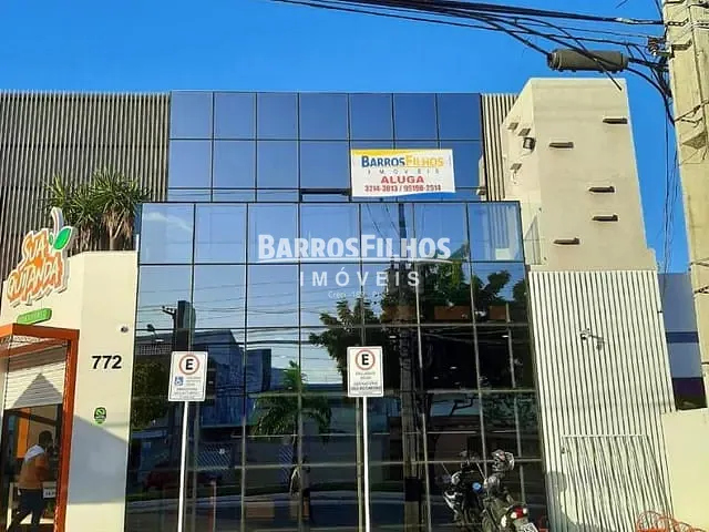 Loja com 50m², para alugar, no bairro Jardins em Aracaju