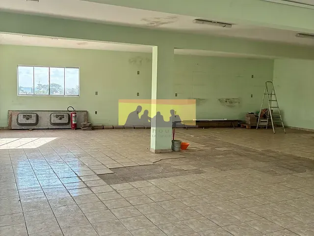 Loja para alugar, no bairro Parque das Universidades em Campinas