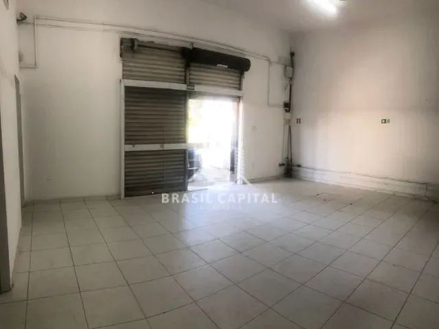 Loja com 250m², à venda, no bairro Parque Vitória Régia em Sorocaba