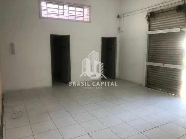 Loja com 250m², à venda, no bairro Parque Vitória Régia em Sorocaba