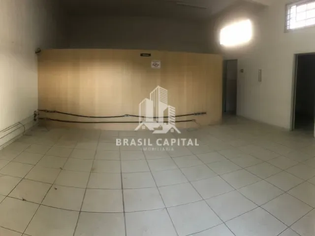 Loja com 250m², à venda, no bairro Parque Vitória Régia em Sorocaba