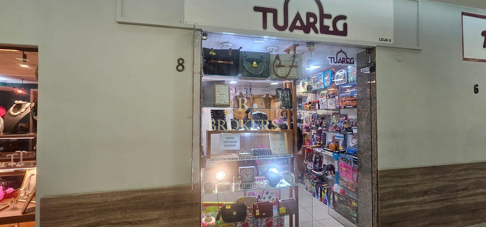 Rua Visconde de Pirajá, Ipanema - Loja de galeria, 30m², localização privilegiada no melhor ponto do bairro.