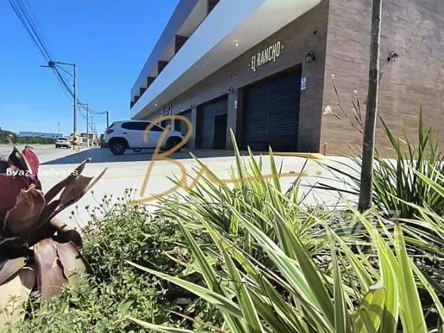 Loja com 200m², para alugar, no bairro Centro em Cabo Frio