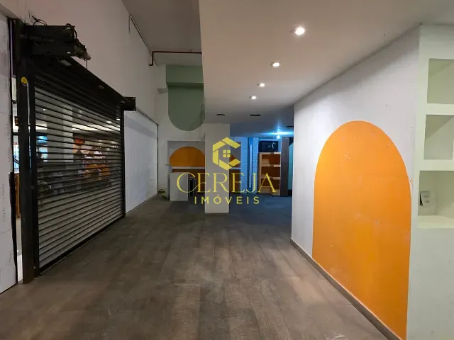 Loja com 40m², à venda ou para alugar, no bairro Centro em Nova Friburgo