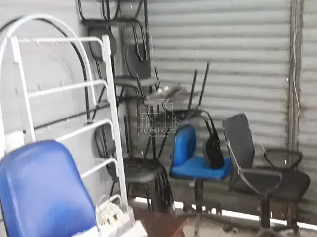 Loja com 50m², para alugar, no bairro Bananal em Guapimirim