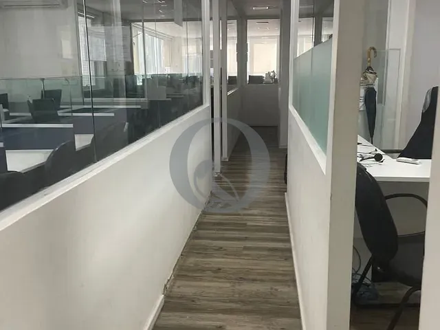 Loja à venda ou para alugar, no bairro Vila Gomes Cardim em São Paulo