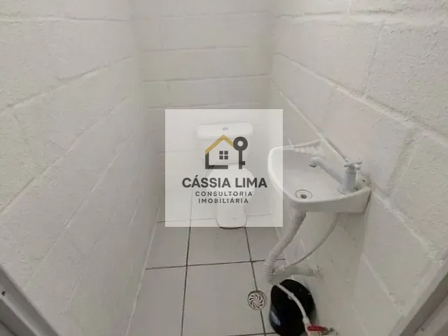 Loja com 40m², para alugar, no bairro Brás em São Paulo