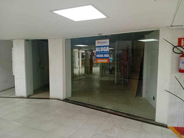 Loja à venda ou para alugar, no bairro Vila Laura em Salvador