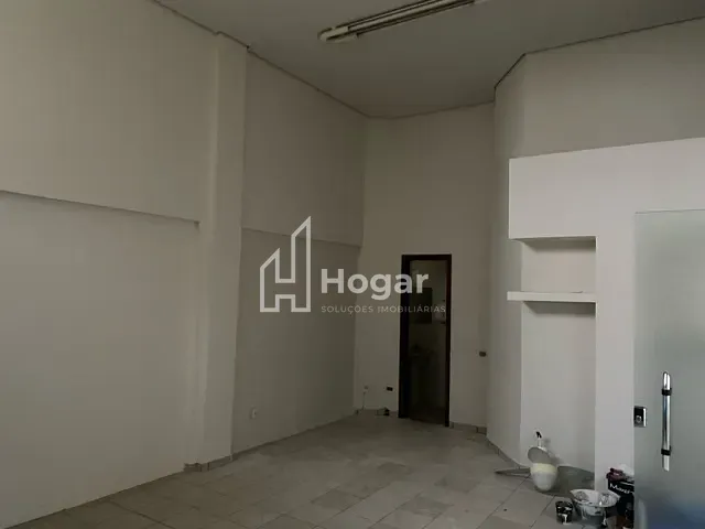 Loja para alugar, no bairro Vila Ipiranga em Londrina