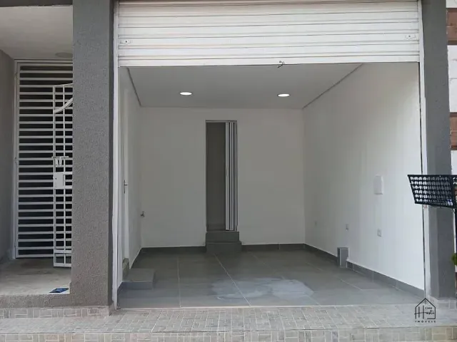 Loja para alugar, no bairro Colinas de Cotia em Cotia