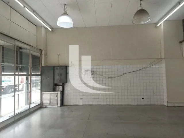 Loja com 170m², para alugar, no bairro Mirandópolis em São Paulo