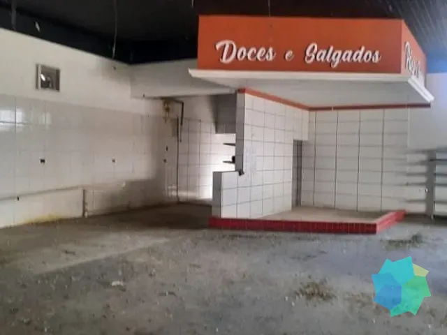 Loja com 1300m², para alugar, no bairro Vila Flora em Salto