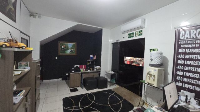 Loja com 301m², à venda, no bairro Vila Santa Izabel em Maringá