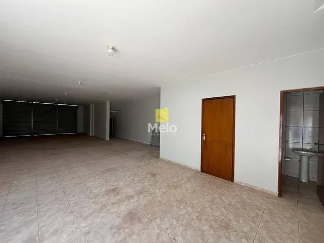 Loja para alugar, no bairro Santa Maria em Brasília