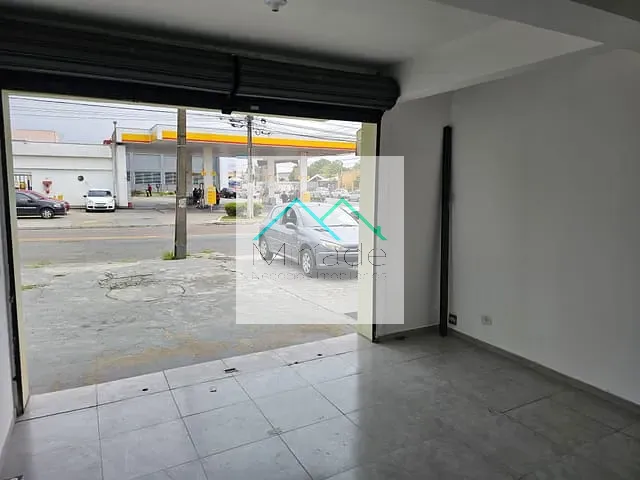 Loja com 50m², para alugar, no bairro Cajuru em Curitiba