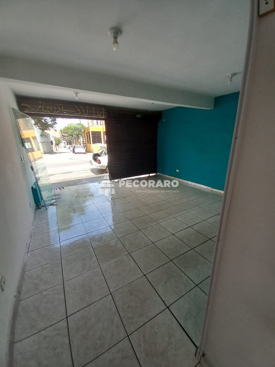 Casa para alugar com 2 quartos, 101m² - Foto 3