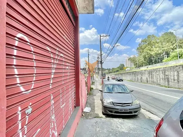 Loja com 240m², para alugar, no bairro Jardim Bonfiglioli em São Paulo