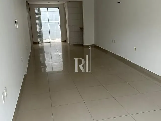 Loja para alugar, no bairro CENTRO em Tijucas