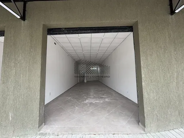 Loja com 54m², para alugar, no bairro Centro em Piraquara