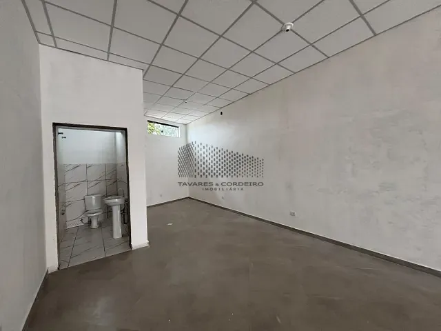 Loja com 54m², para alugar, no bairro Centro em Piraquara