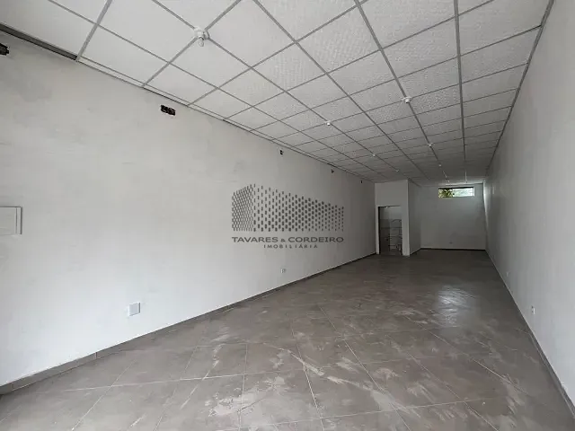 Loja com 54m², para alugar, no bairro Centro em Piraquara