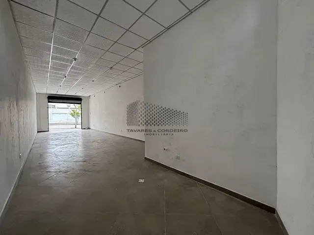 Loja com 54m², para alugar, no bairro Centro em Piraquara