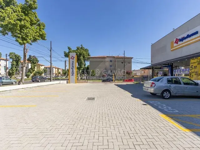 Loja com 86m², para alugar, no bairro Sítio Cercado em Curitiba