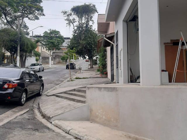 Foto do Loja - EXCELENTE SALÃO COMERCIAL PARA ALUGAR EM ITAQUERA COM LOCALIZAÇÃO PRIVILEGIADA!!! | Unique Imóveis