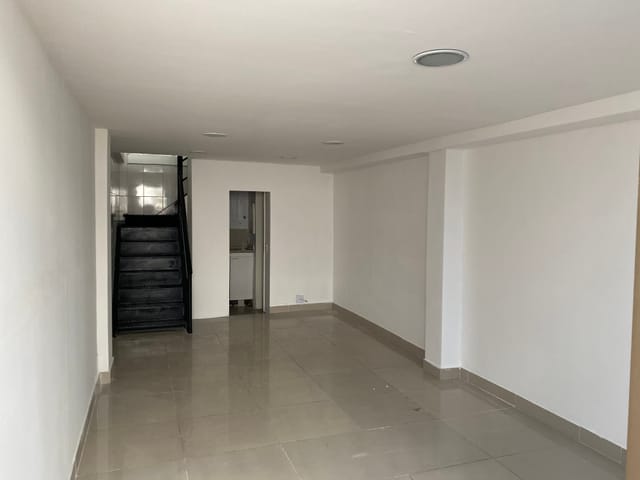 Loja com 60m², para alugar, no bairro Barra Olímpica em Rio de Janeiro