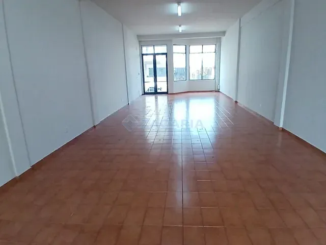 Loja para alugar, no bairro Centro em Apucarana