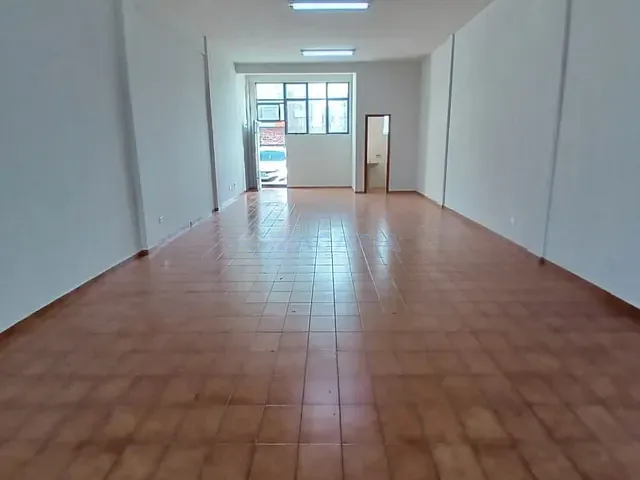 Loja para alugar, no bairro Centro em Apucarana