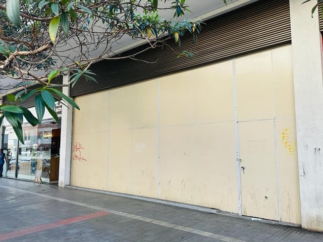 Loja à venda, no bairro Centro em Juiz de Fora