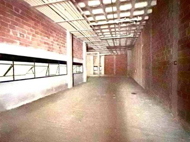 Loja à venda, no bairro Centro em Juiz de Fora