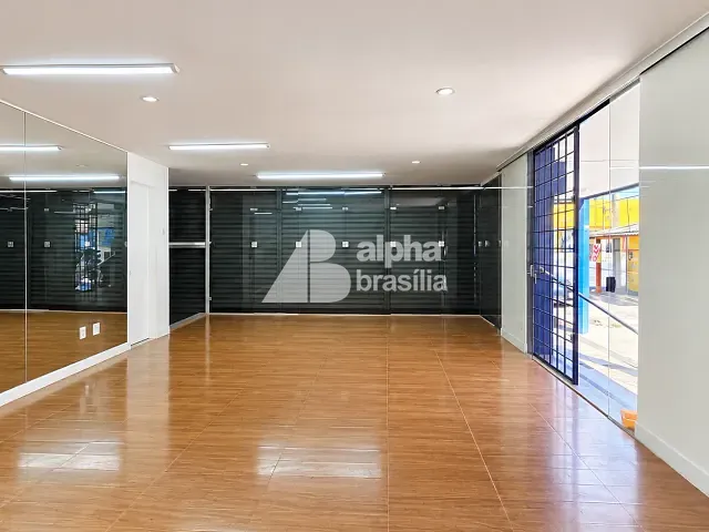 Loja para alugar, no bairro Zona Industrial em Guará