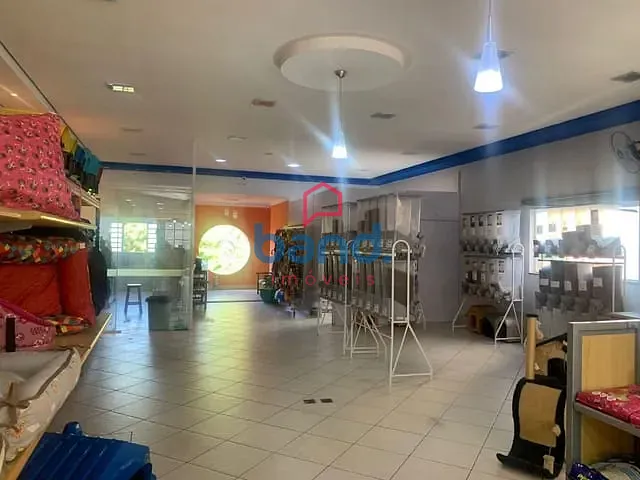 Loja com 363m², à venda, no bairro Bambu em Porto Feliz