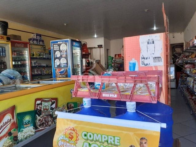 Loja com 60m², para alugar, no bairro Parque Novo Jockey em Campos dos Goytacazes