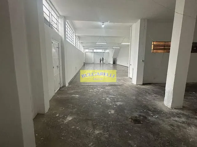 Loja com 480m², para alugar, no bairro Vila Aparecida em Jundiaí