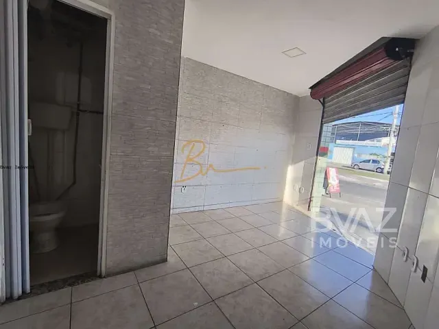 Loja com 30m², para alugar, no bairro São Cristóvão em Cabo Frio