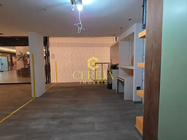 Loja com 40m², à venda ou para alugar, no bairro Centro em Nova Friburgo