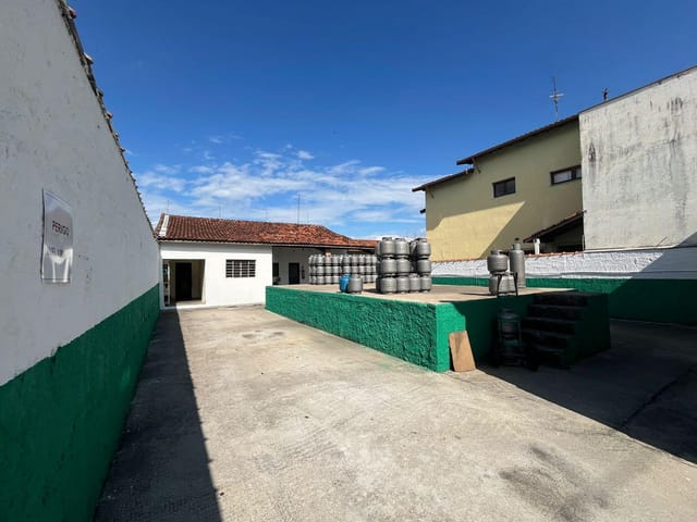 Loja com 373m², à venda, no bairro Centro em Pindamonhangaba