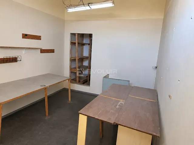 Loja à venda, no bairro Guaíra em Curitiba