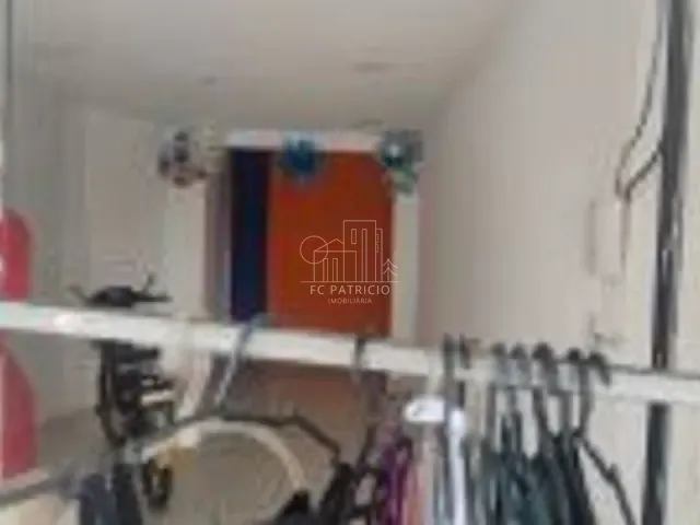Loja com 25m², para alugar, no bairro Centro em Guapimirim